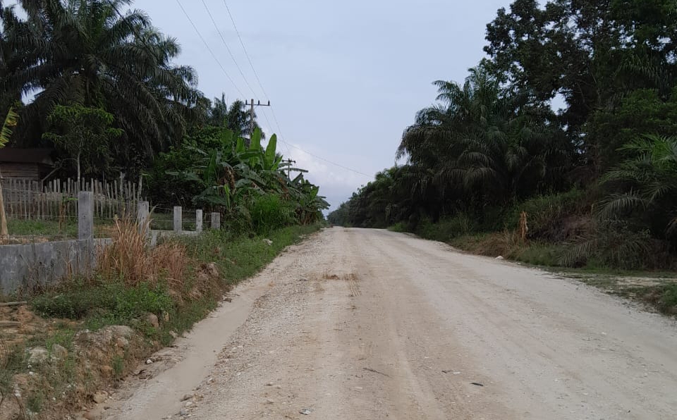 Anggaran Aspal Jalan Desa Sungai Langsat, Terselip Harapan Masuk di APBD Perubahan 2023