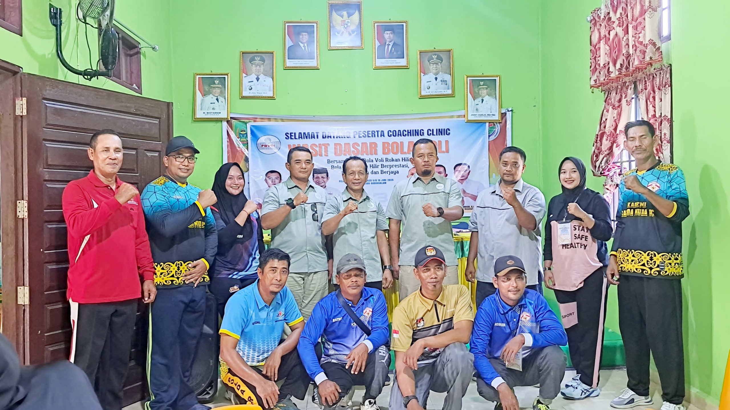 PBVSI Rohil Menggelar Program Coaching Clinic